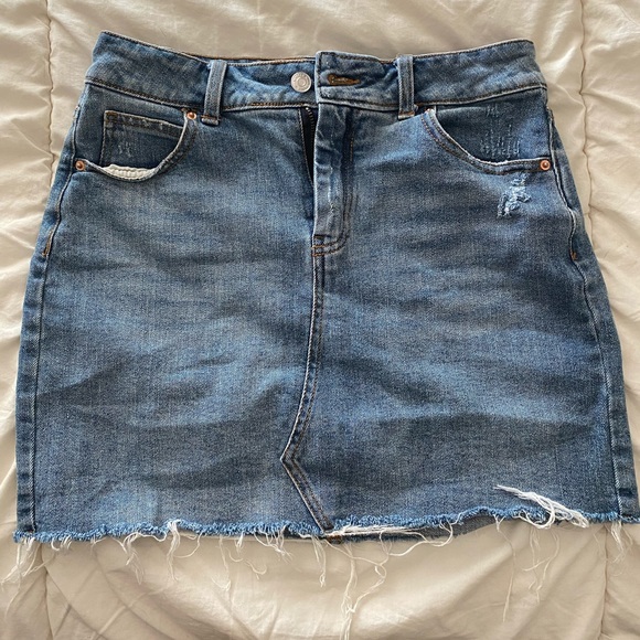 Jean skirt - Picture 2 of 2